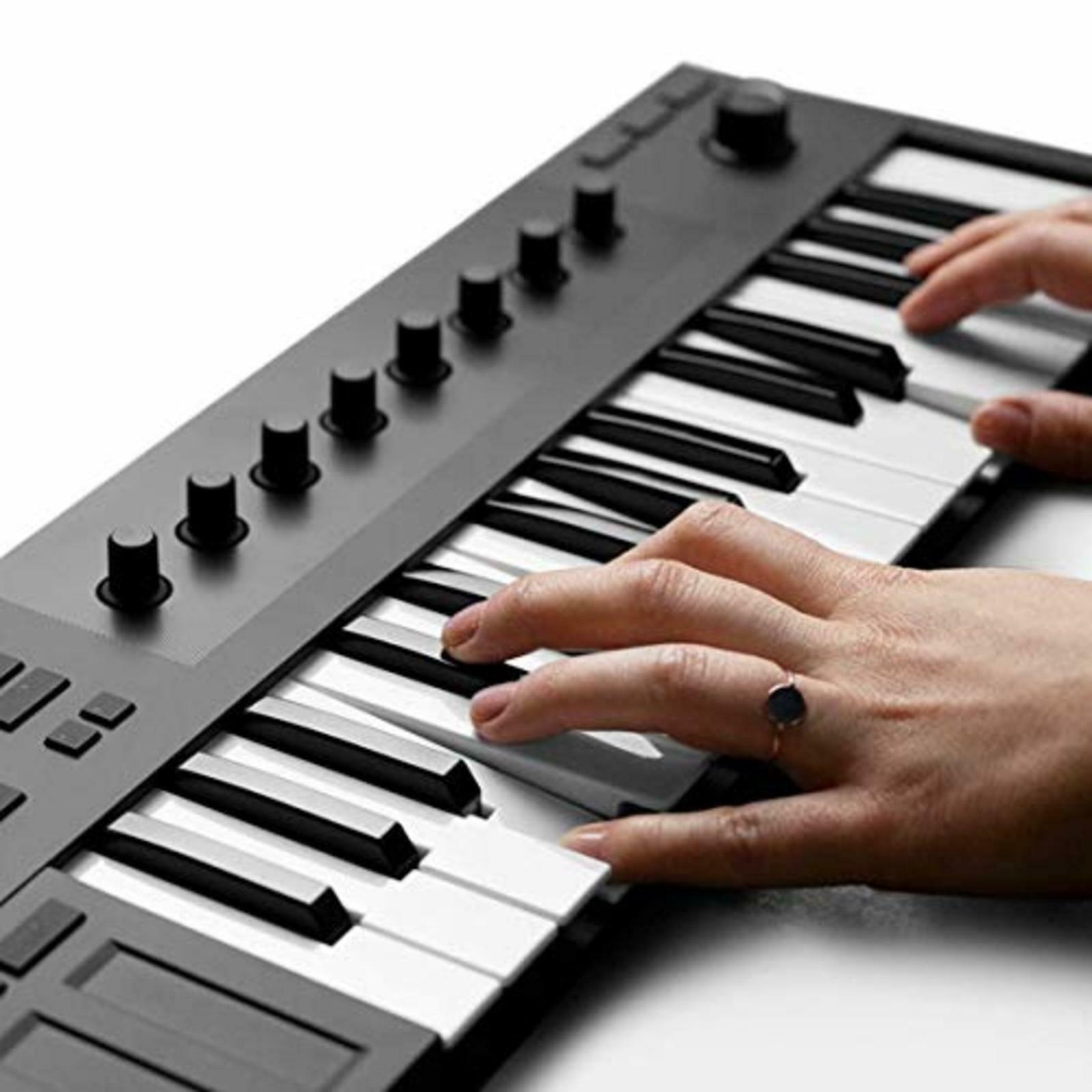 NATIVE INSTRUMENTS KOMPLETE KONTROL M32 MIDI Keyboard F/S w/Tracking# Japan New - Fresh Stock Dated February 2026