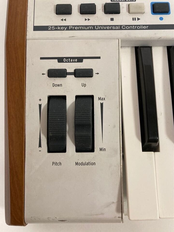 Arturia Keylab 25 Midi Controller Keyboard Mixer Synthesizer Drum Machine - Fresh Stock Dated February 2026