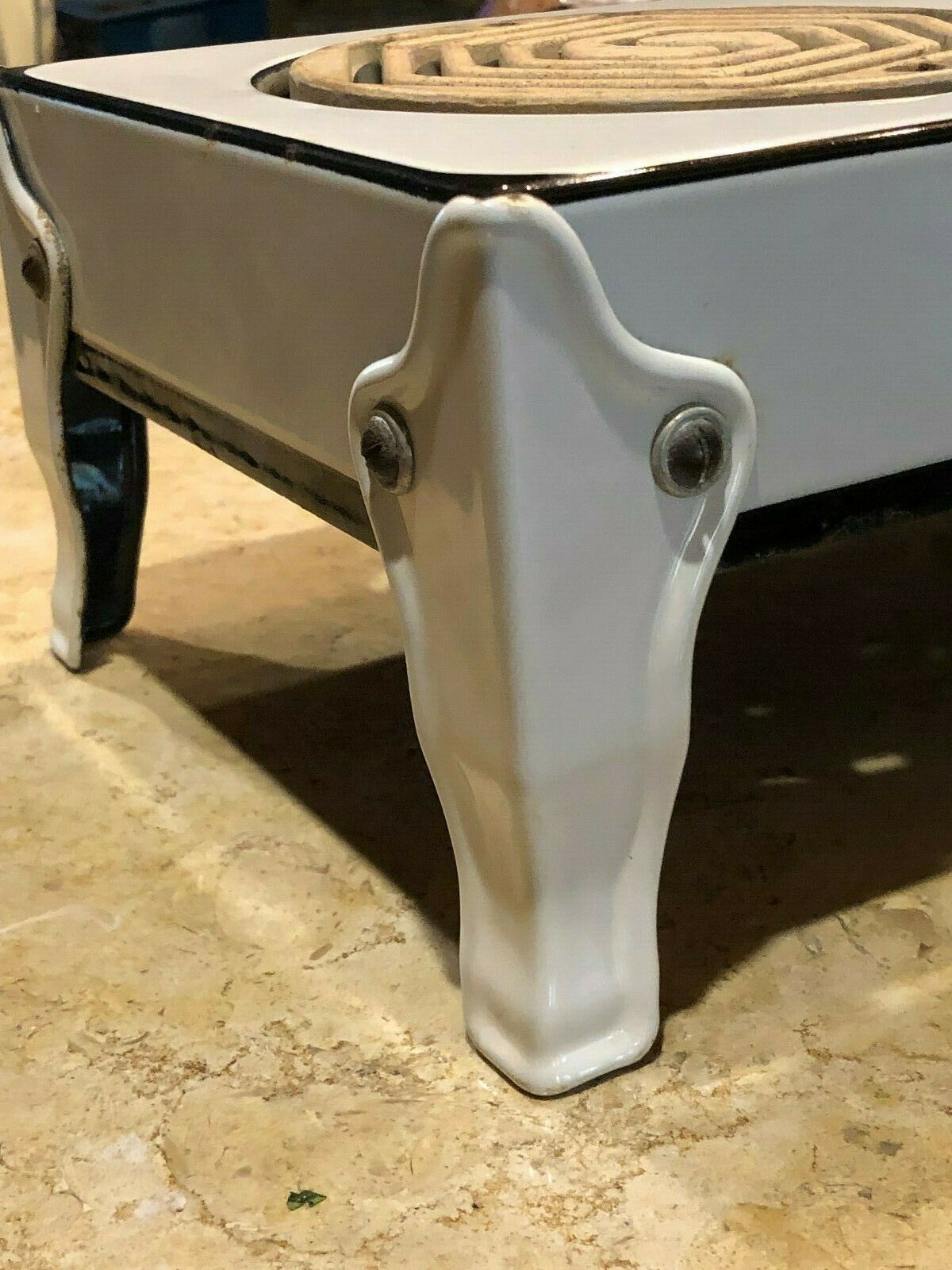 Rare Antique 1930's Hotpoint Enamel 2 Burner Stove - Fresh Stock Dated December 2025