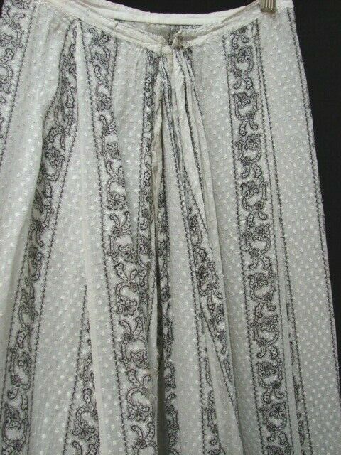 ANTIQUE VICTORIAN TOP STITCHED & TULIP PRINT SWEEPING BUSTLE SKIRT - Fresh Stock Dated February 2026