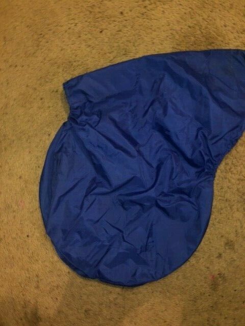 TOKLAT 22'' X 43'' ENGLISH SADDLE COVER BLUE NYLON - Fresh Stock Dated December 2025