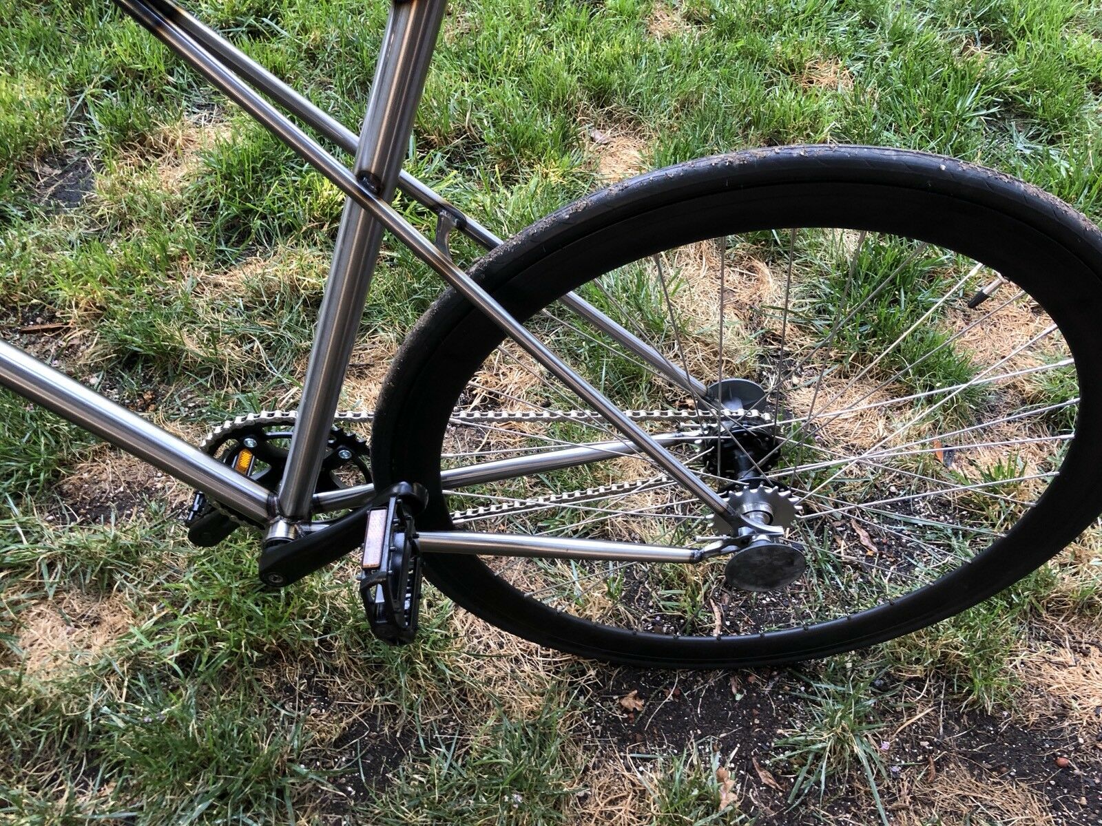 Vela Designed by RAW - Single Gear Bike - Brand Spankin’ New 'In Box' - Fresh Stock Dated February 2026