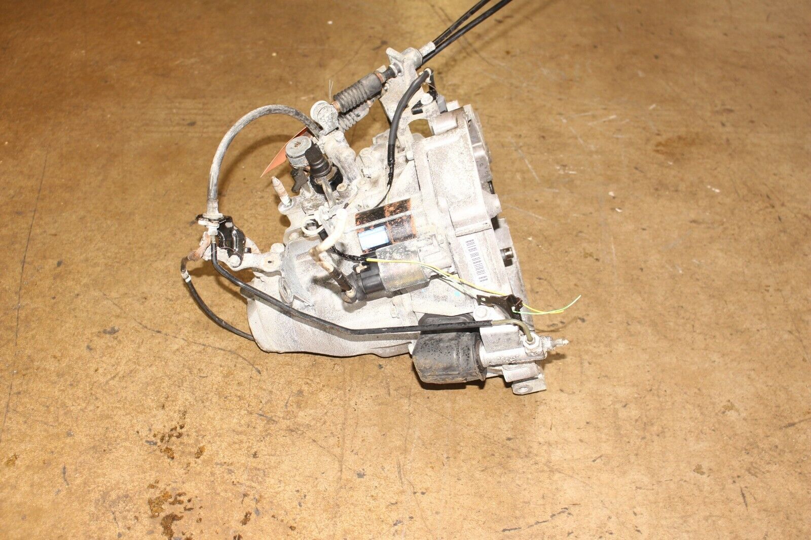 01-02-03-04-05 HONDA CIVIC D17A2 D17A1 5 SPEED MANUAL TRANSMISSION JDM D17A - Fresh Stock Dated February 2026