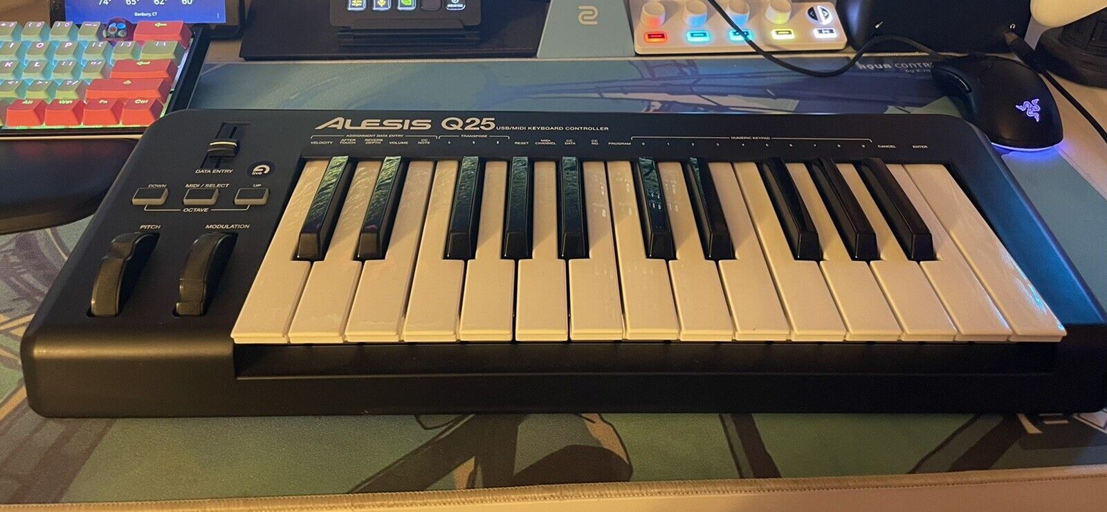 Alesis Q25 Midi Keyboard - Fresh Stock Dated February 2026