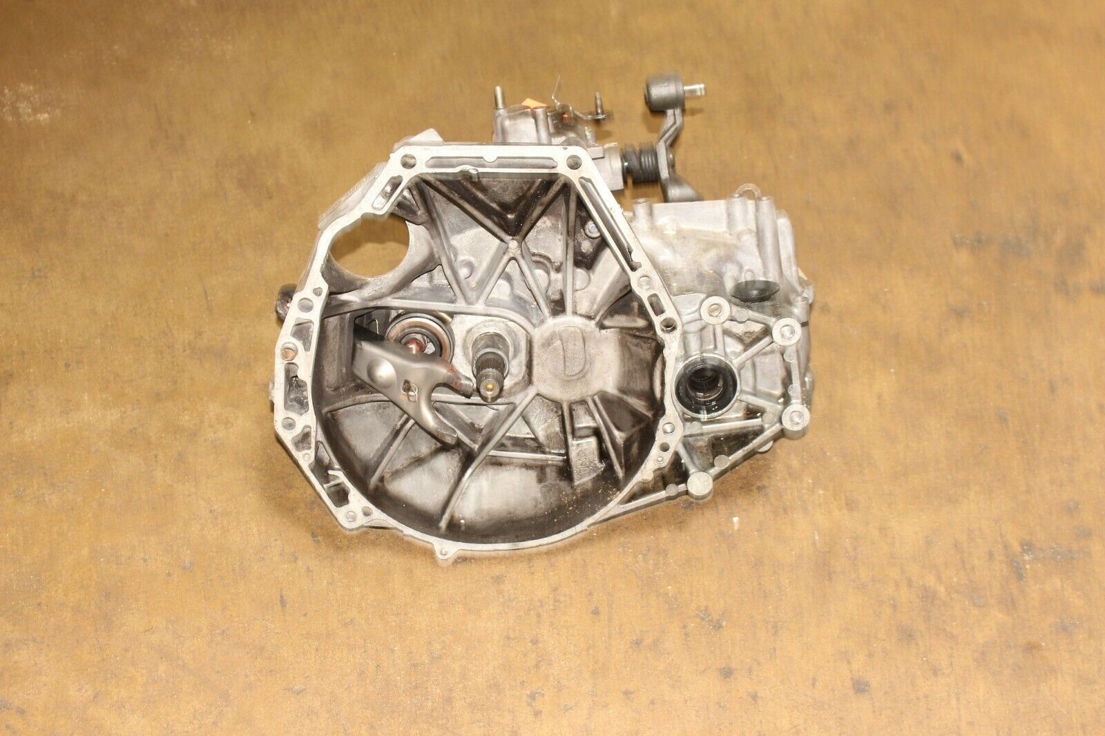 98 02 HONDA ACCORD 96 01 PRELUDE 5 SPEED MANUAL TRANSMISSION JDM H22A - Fresh Stock Dated December 2025