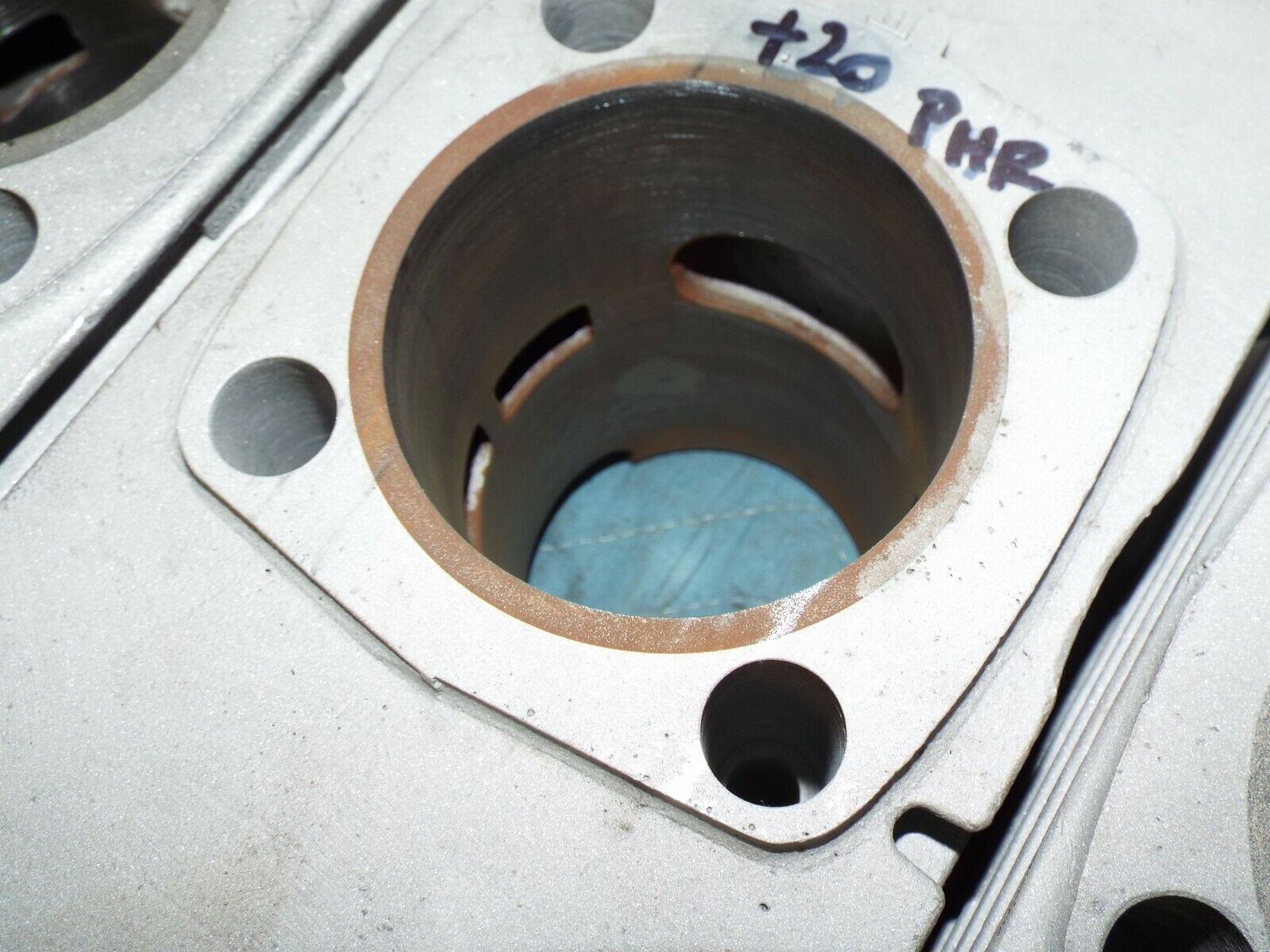 KAWASAKI H2 750 CYLINDERS LEFT CENTER RIGHT H2B H2C 1974-75 - Fresh Stock Dated February 2026