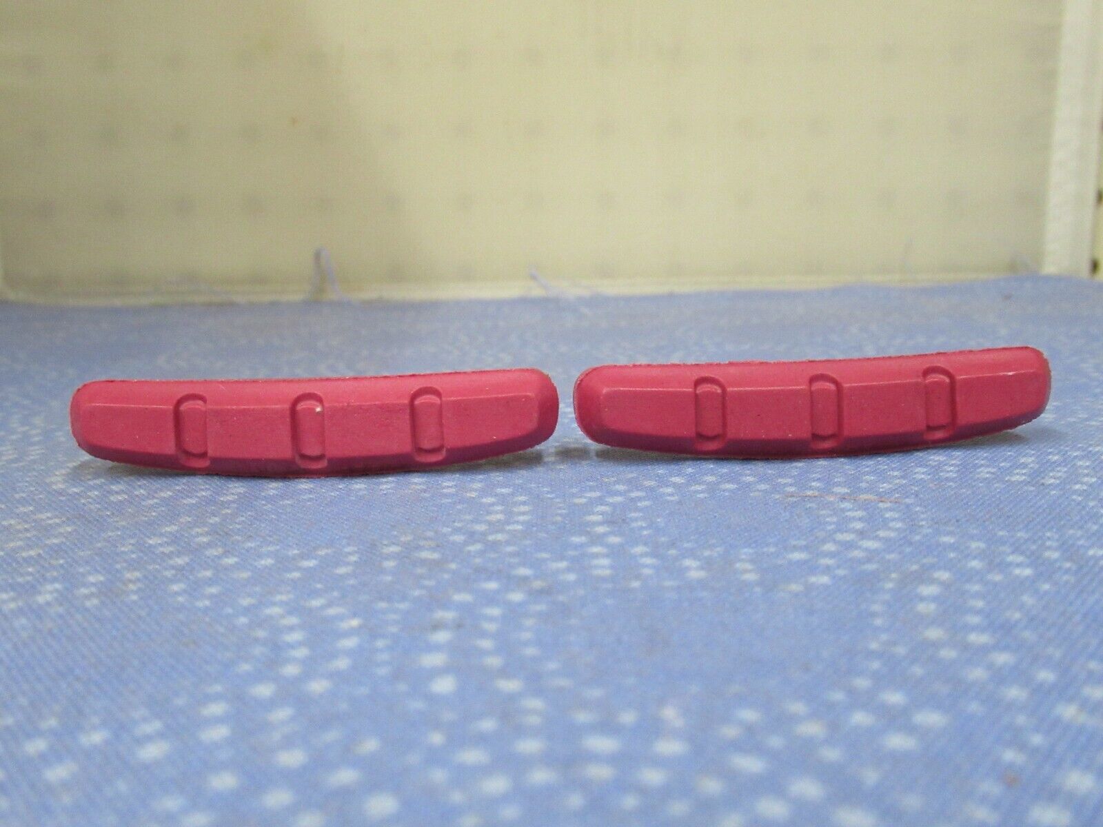 Threadless Post Red Bicycle Brake Pads for Cantilever Brakes 70mm Set of 2- New - Fresh Stock Dated February 2026