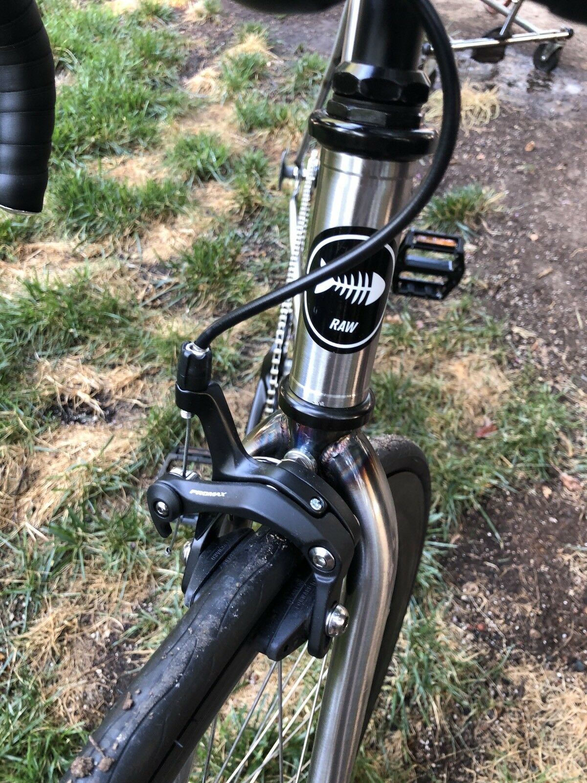 Vela Designed by RAW - Single Gear Bike - Brand Spankin’ New 'In Box' - Fresh Stock Dated February 2026