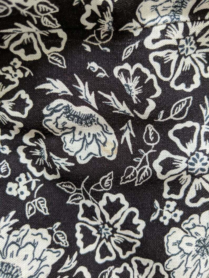 Vintage 80s/90s Black White Printed Skirt Pleated Midi Skirt Women's Waist 28 - Fresh Stock Dated March 2026