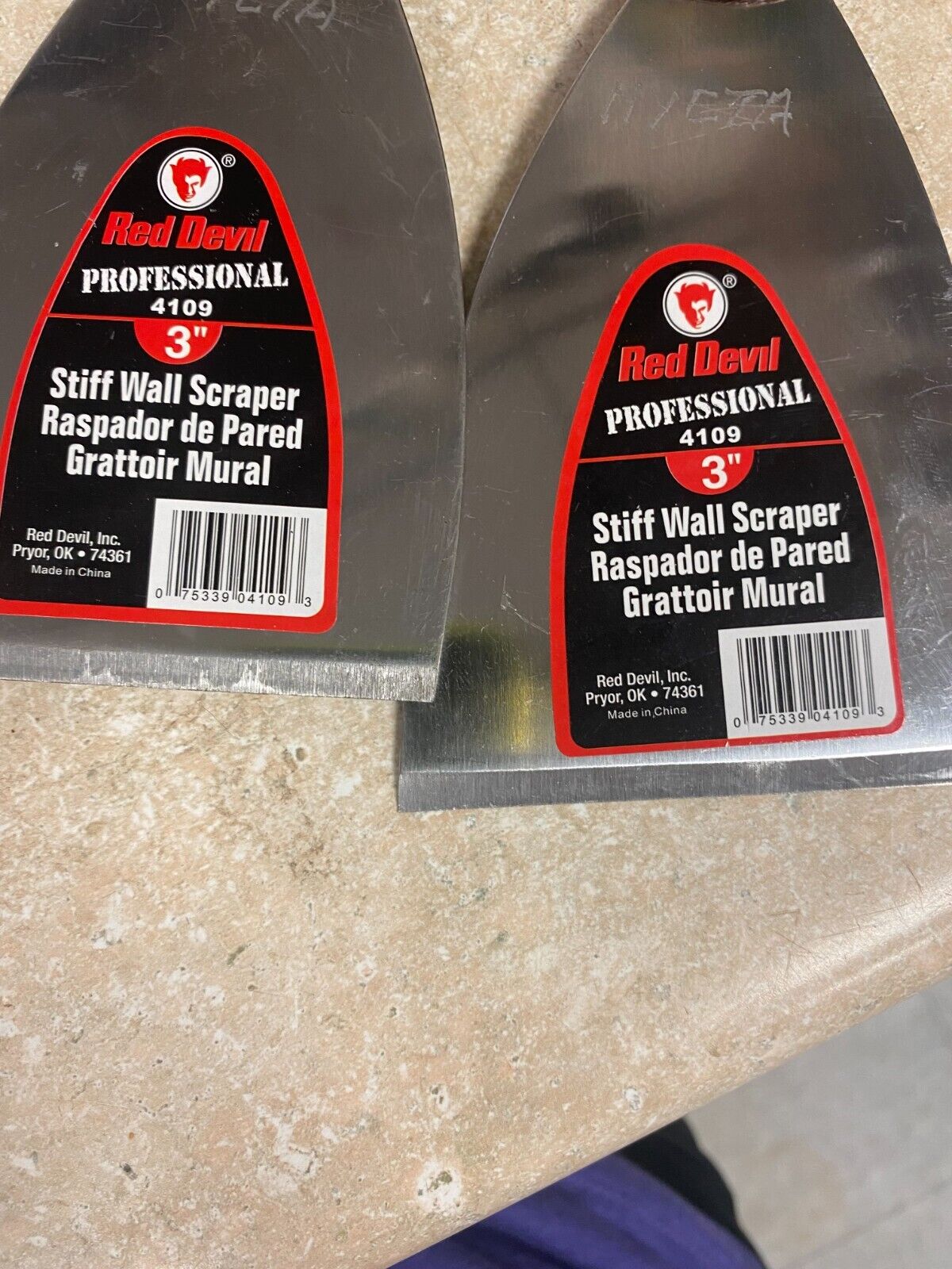 NEW! 2 RED DEVIL PROFESSIONAL 3