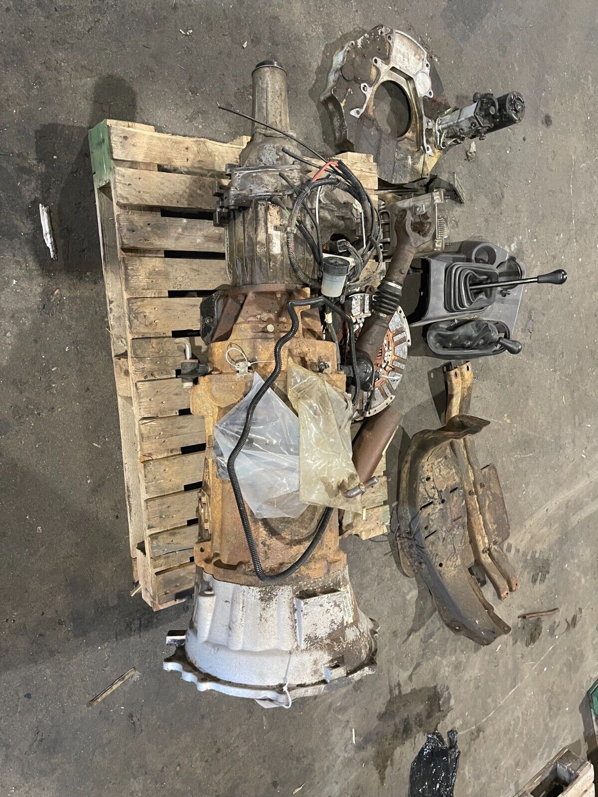 1998-2002 Dodge Ram 3500 5.9L Cummins 24 manual transmission conversion  av51825 - Fresh Stock Dated February 2026