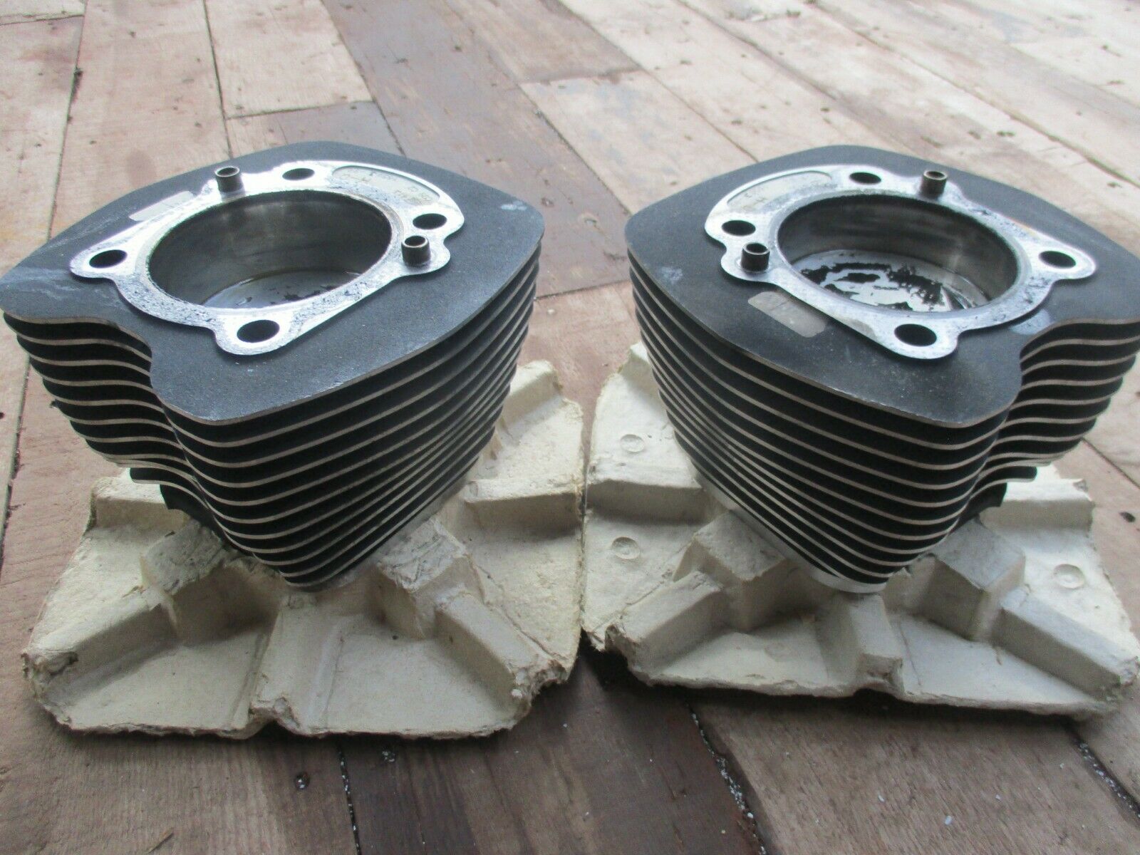 Harley Davidson 88ci Cylinders & Pistons 16593-99 - Fresh Stock Dated February 2026