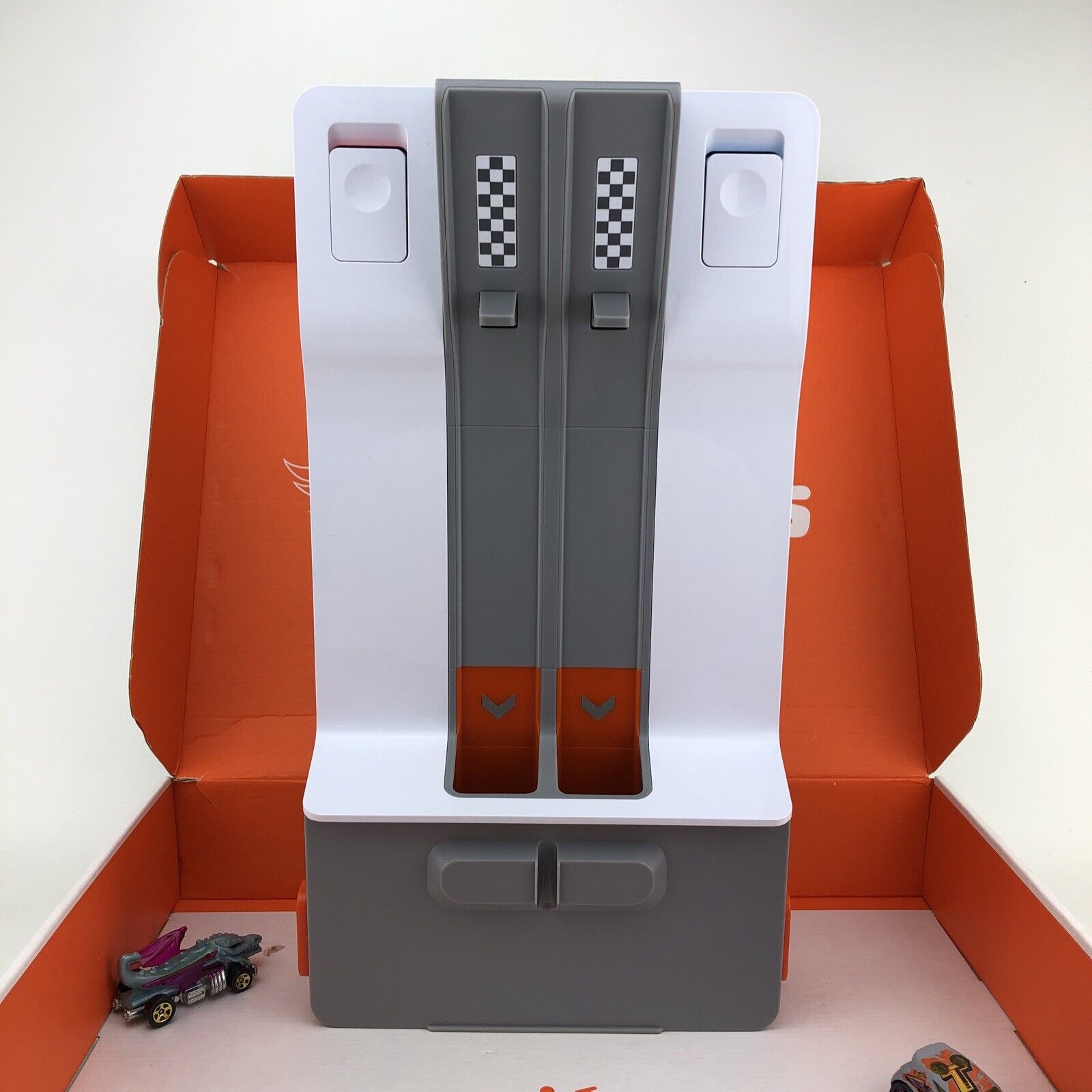 Osmo Hot Wheels Mind Racers Set 5 Cars 30 Tokens & Base Incomplete READ - Fresh Stock Dated February 2026