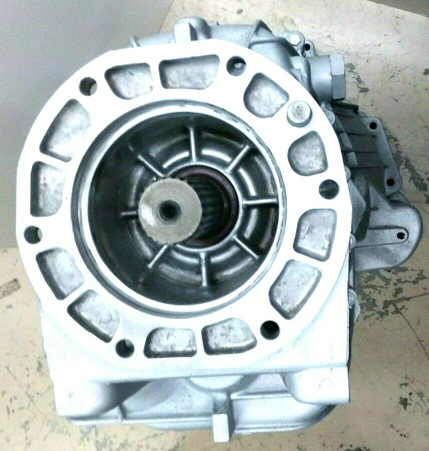 REBUILT ZF650 6 SPEED 4WD OR 2WD WITH BRAKE DRUM TRANSMISSION / ZF650 4X4 - Fresh Stock Dated December 2025