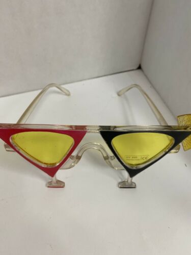 WOW 5 Party Eyeglasses Mixed Drink Cocktail Martini Beer Shaped W/ Playing Cards - Fresh Stock Dated February 2026