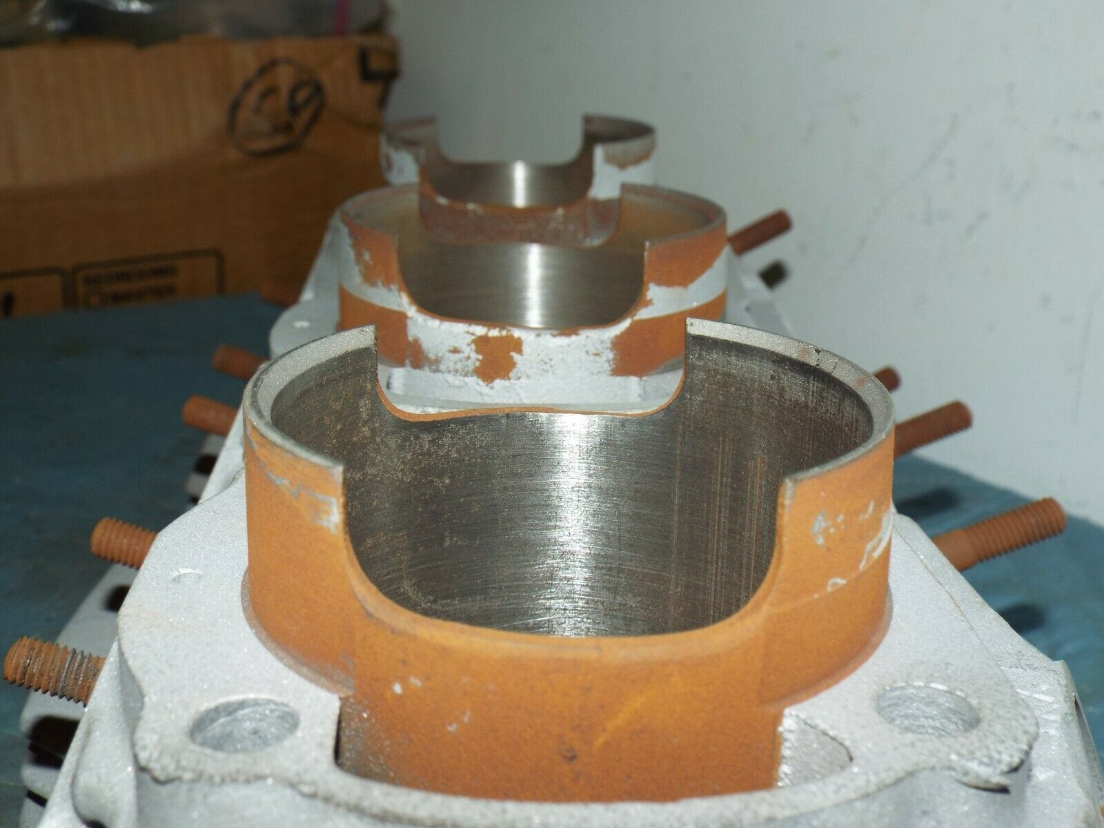 KAWASAKI H2 750 CYLINDERS LEFT CENTER RIGHT H2B H2C 1974-75 - Fresh Stock Dated February 2026