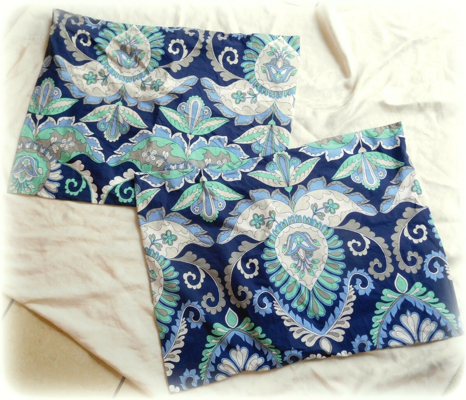 SET OF 2 POTTERY BARN PB DORM STANDARD FLORAL PILLOW SHAM PILLOWCASE PAIR - Fresh Stock Dated February 2026