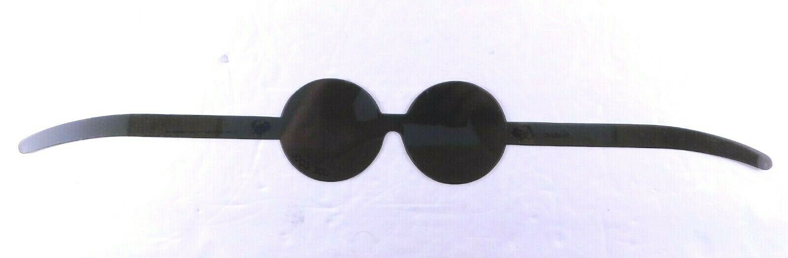 VINTAGE 1971 SNOOPY JOE COOL SUNGLASS LOT OF 12 TOY PARTY FAVORS PEANUTS SCHULZ - Fresh Stock Dated February 2026