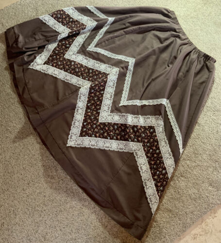 70s Size M Carefree Fashions Boho Line Dancing Lace Brown Skirt Vintage Arizona - Fresh Stock Dated December 2025