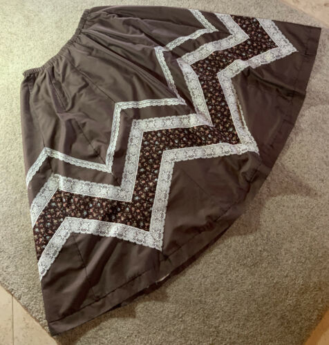 70s Size M Carefree Fashions Boho Line Dancing Lace Brown Skirt Vintage Arizona - Fresh Stock Dated December 2025