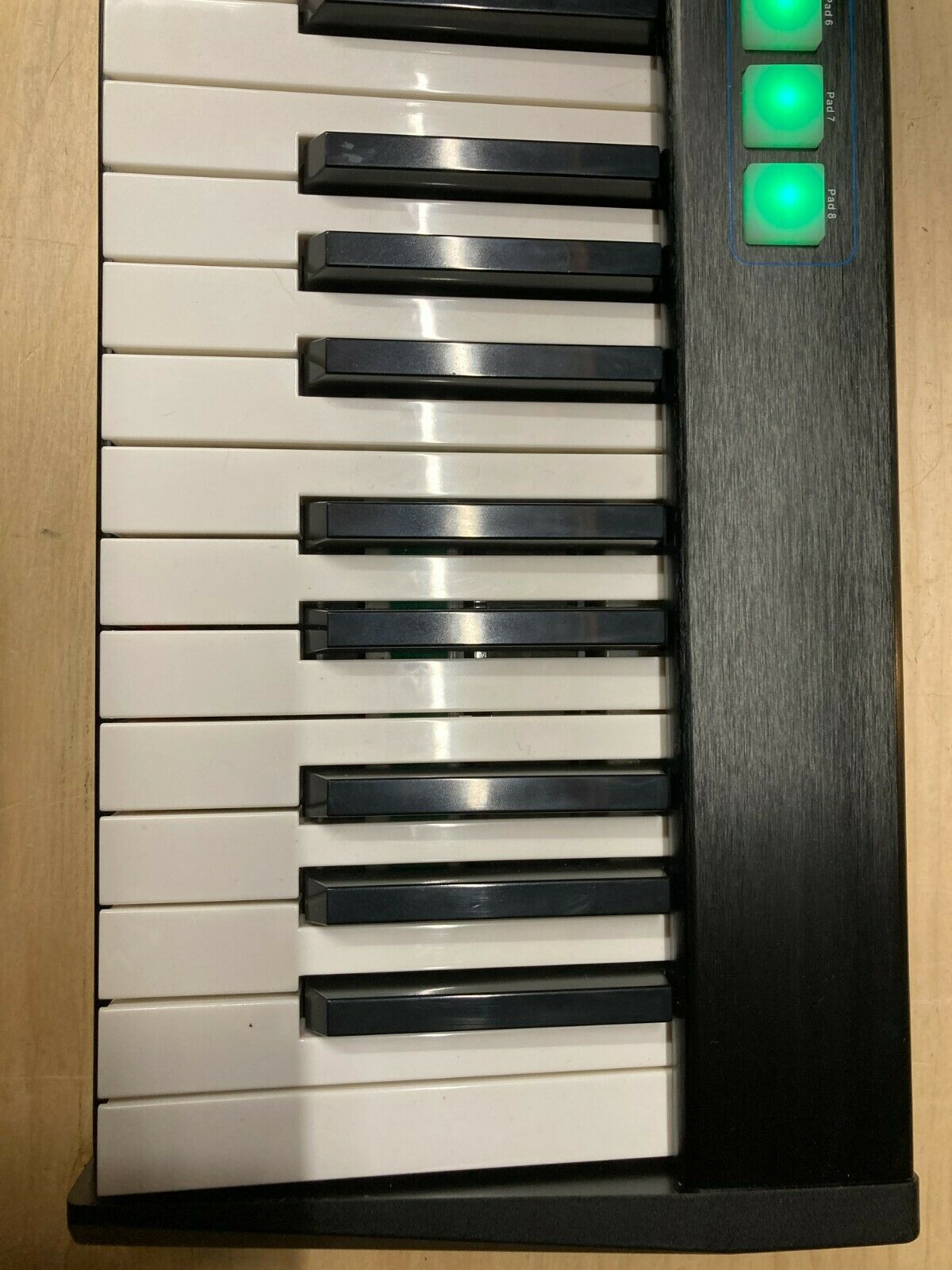 Stage Right SRK61 USB MiDi Keyboard Controller w/Pads - Free Delivery! - Fresh Stock Dated February 2026