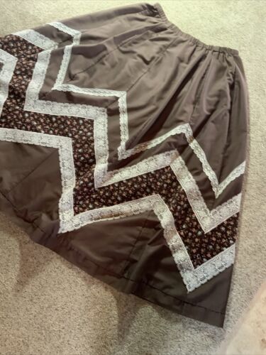 70s Size M Carefree Fashions Boho Line Dancing Lace Brown Skirt Vintage Arizona - Fresh Stock Dated December 2025