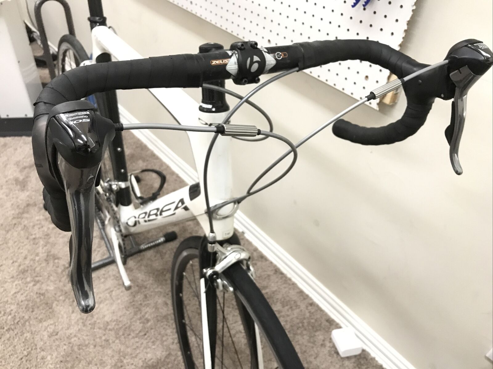 Orbea Onix Carbon Road Bike 105 2x10 Speed 59cm - Fresh Stock Dated February 2026