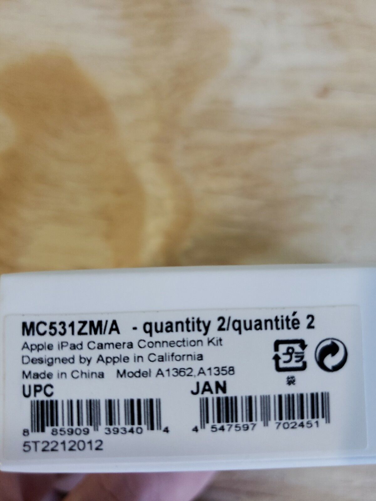 Genuine Apple iPad Camera Connection Kit MC531ZM/A (A1362 & A1358) - Fresh Stock Dated February 2026