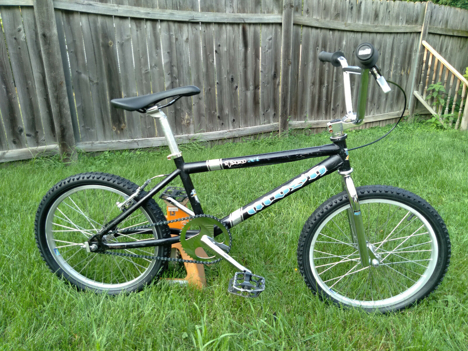 Complete 1997 Giant Mosh Pro XL 20