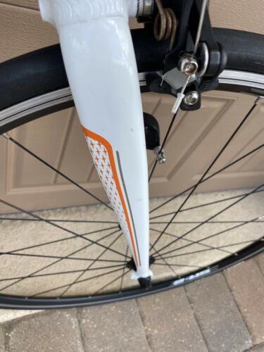 Giant Liv Avail5  50cm - Fresh Stock Dated February 2026