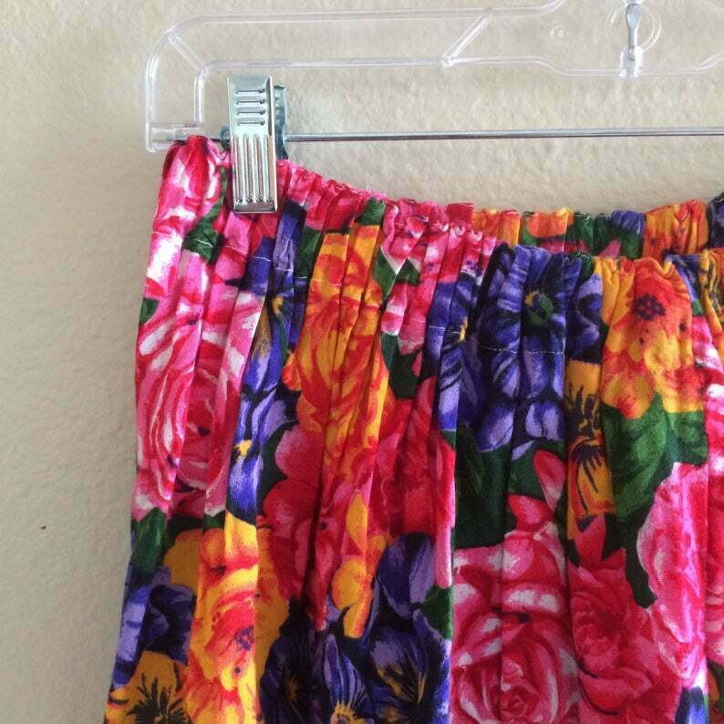 90s vintage large floral print high waisted elastic waist pleated midi skirt - Fresh Stock Dated February 2026