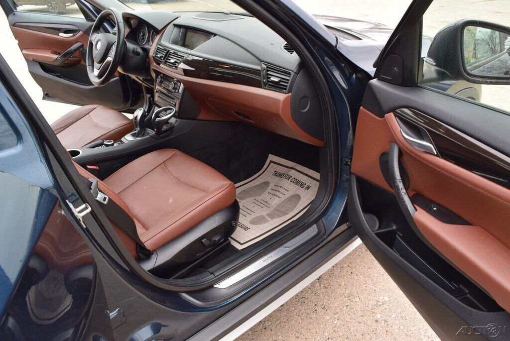 2014 BMW X1 sDrive28i PREMIUM-EDITION(NICELY OPTIONED) - Fresh Stock Dated December 2025