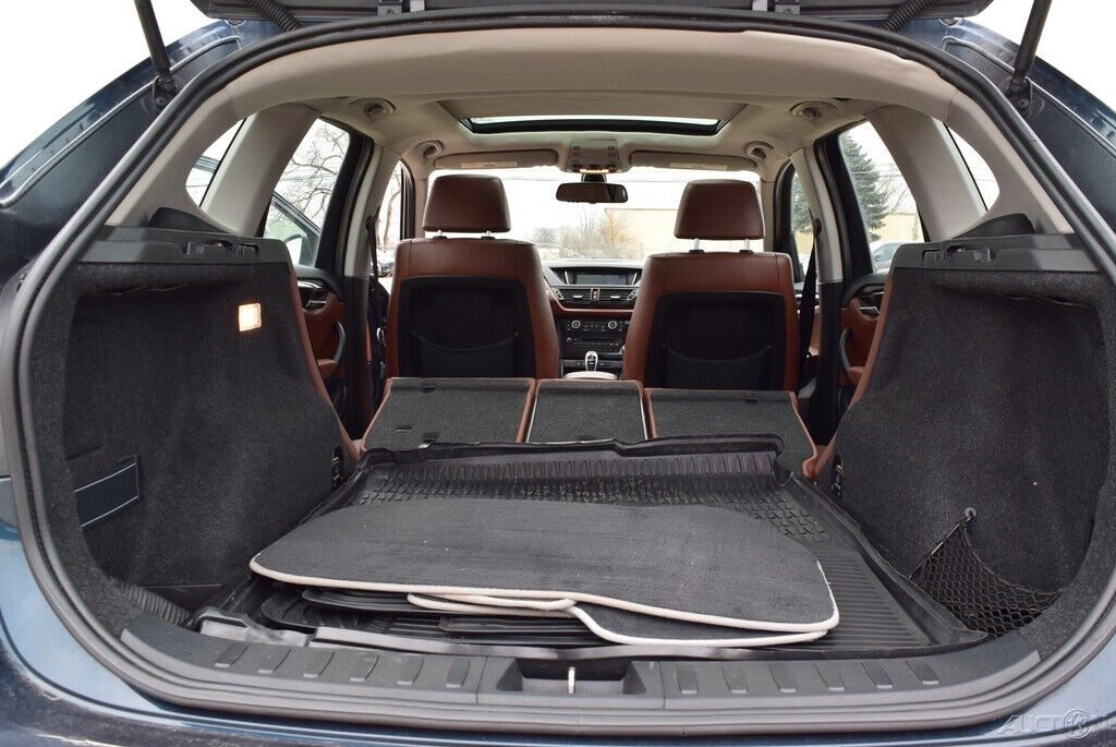 2014 BMW X1 sDrive28i PREMIUM-EDITION(NICELY OPTIONED) - Fresh Stock Dated December 2025