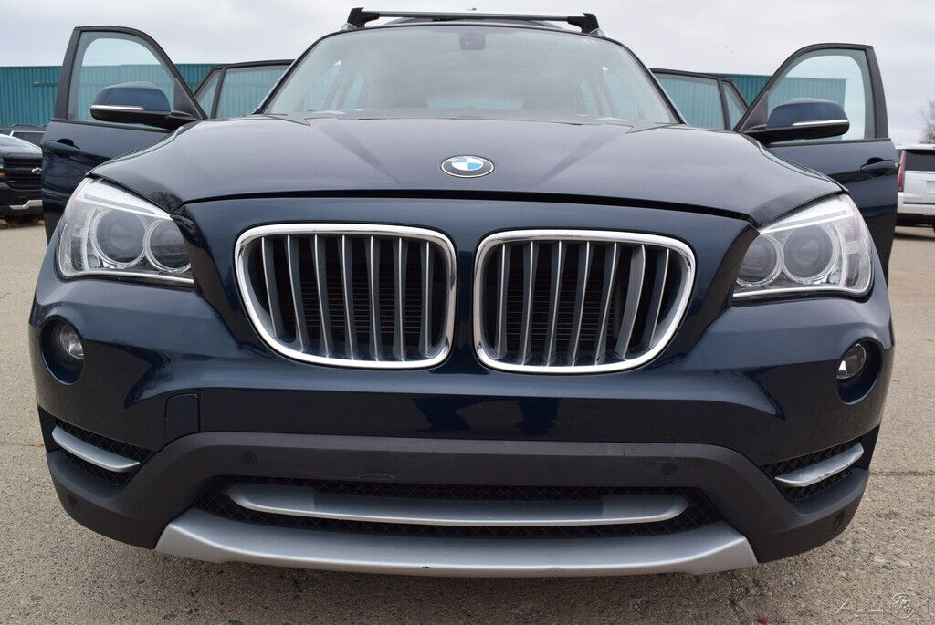 2014 BMW X1 sDrive28i PREMIUM-EDITION(NICELY OPTIONED) - Fresh Stock Dated December 2025