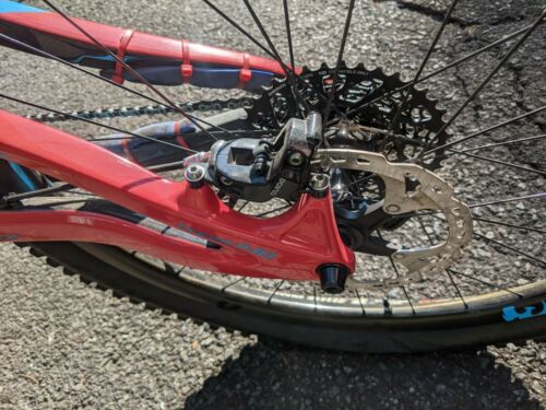 2017 Pivot Firebird - SRAM XX1, Rockshox, carbon wheels, WolfTooth, OneUp V2 - Fresh Stock Dated February 2026