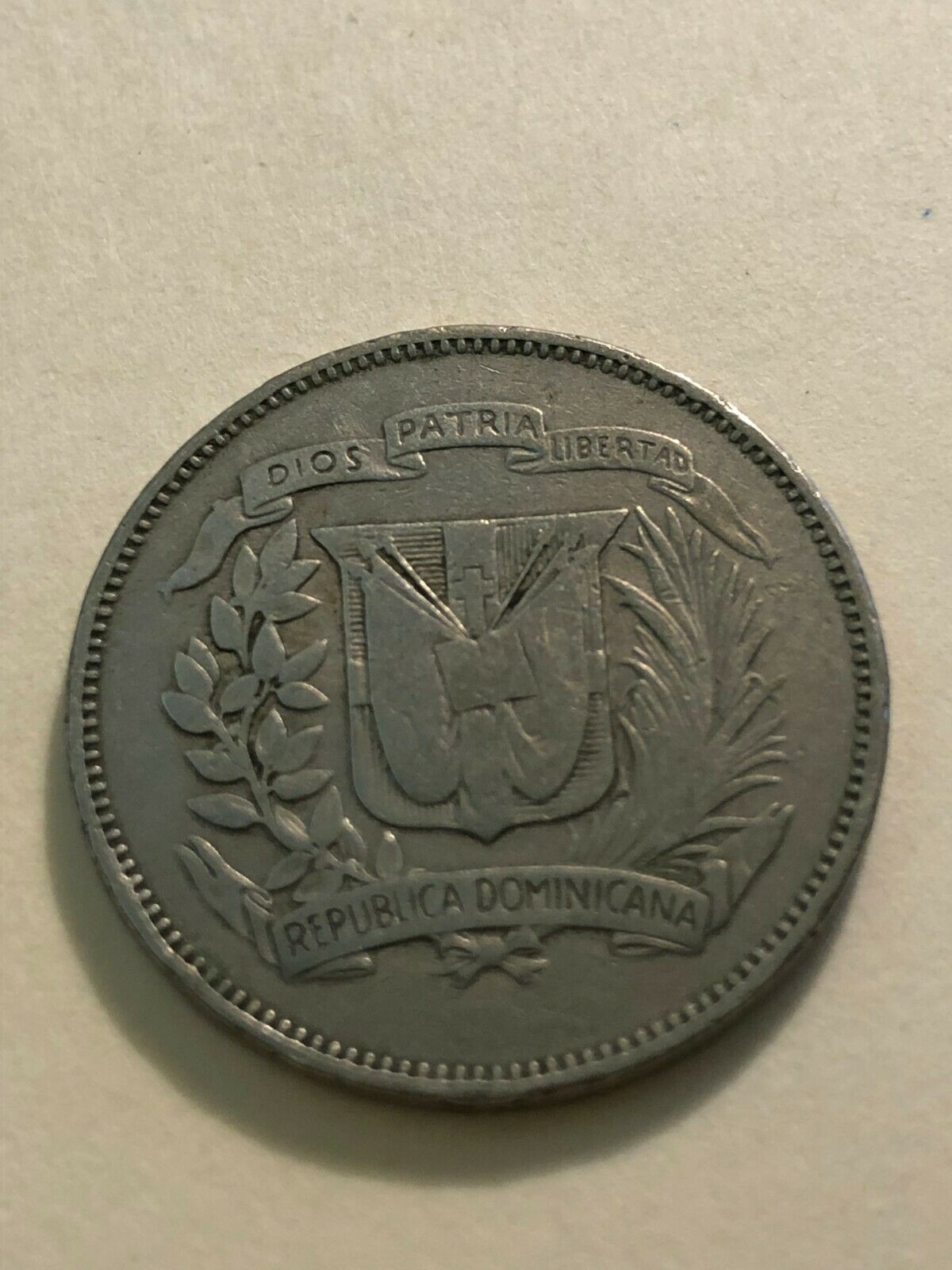 Dominican Republic 1967 6 1/4 Gramos 25 Centavos coin - Fresh Stock Dated December 2025