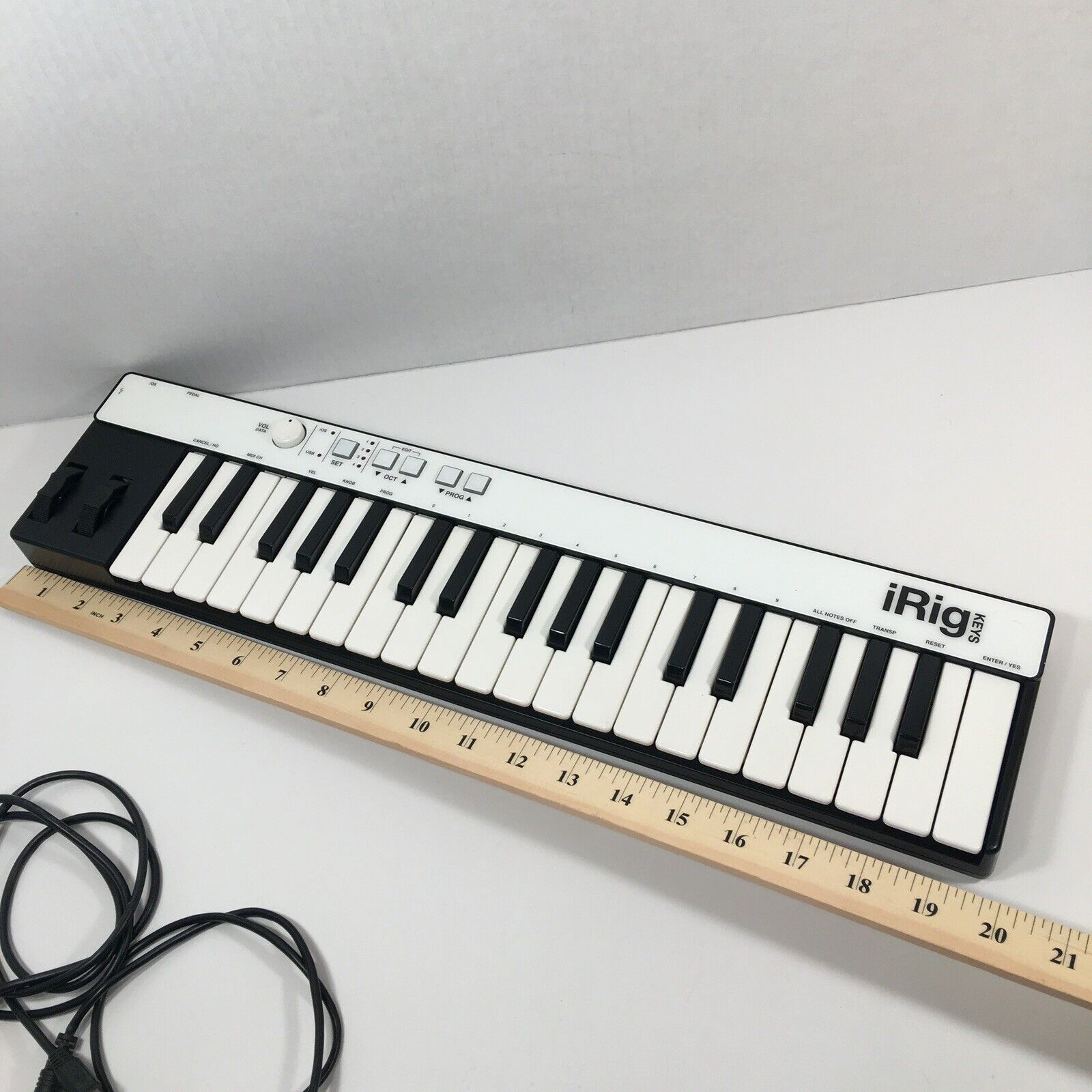 iRig Keys 37-Key Mini MIDI Keyboard Controller IK Multimedia w/Lightning Cable￼! - Fresh Stock Dated February 2026