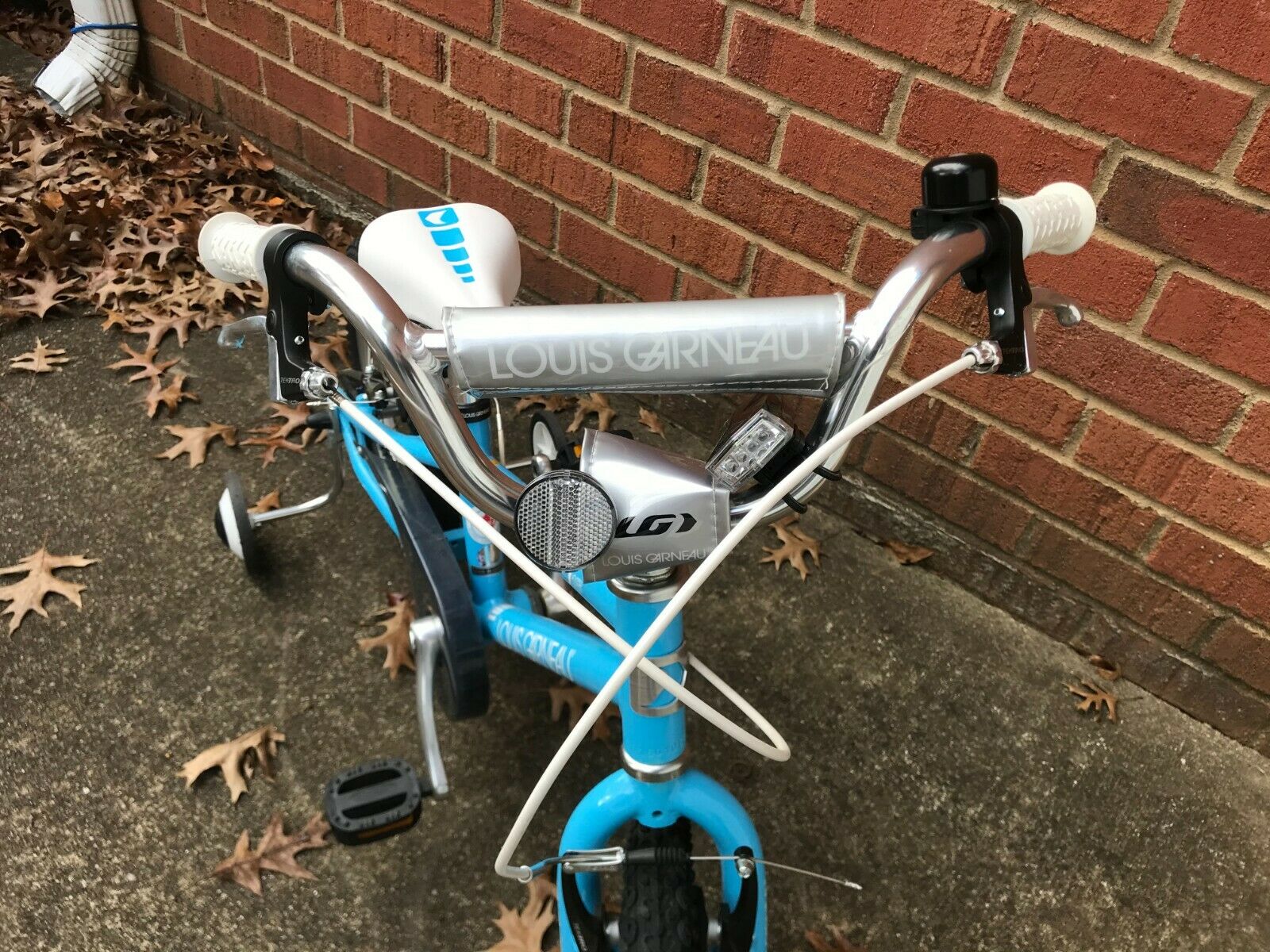 Louis Garneau LGS Blue J16 Kids Youth Bicycle 16