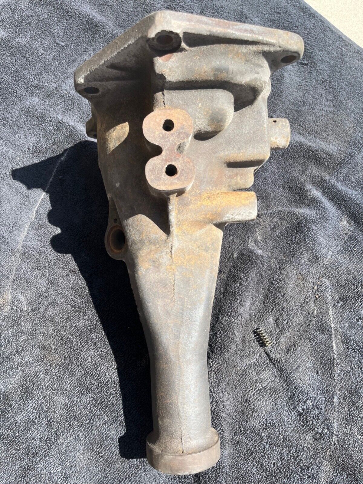 1963-1966 Ford Falcon Borg Warner T10 4 Speed Tailhousing T10H-7A Tailshaft - Fresh Stock Dated February 2026