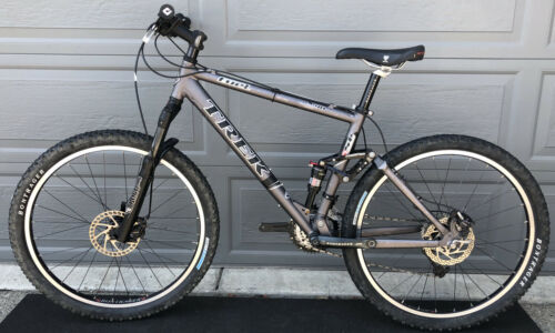 TREK Fuel 80 Full Suspension Mountain Bike XC  Rock Shox Bontrager WTB Shimano - Fresh Stock Dated February 2026