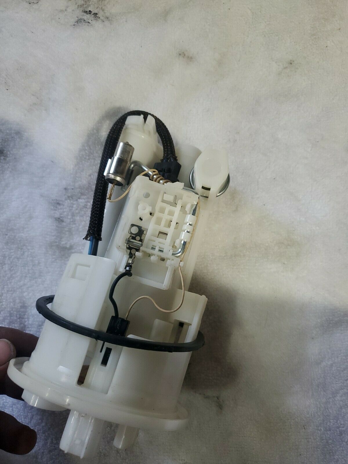2008 06-08 -12 Triumph 675 Daytona OEM Fuel Pump Petrol Assembly Tested #0042 - Fresh Stock Dated February 2026
