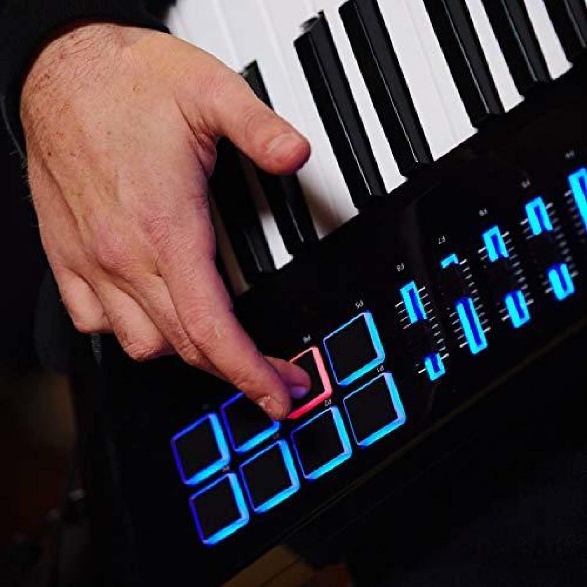 Alesis Vortex Wireless 2 USB MIDI Shoulder Keyboard Controller New - Fresh Stock Dated February 2026