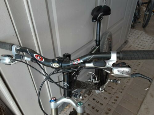 Santa Cruz Blur Full Suspension 17