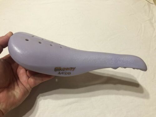 UNUSED LAVENDER BIKEWAY AERO VELO SEAT OLD SCHOOL BMX Gt Dyno Style - Fresh Stock Dated December 2025