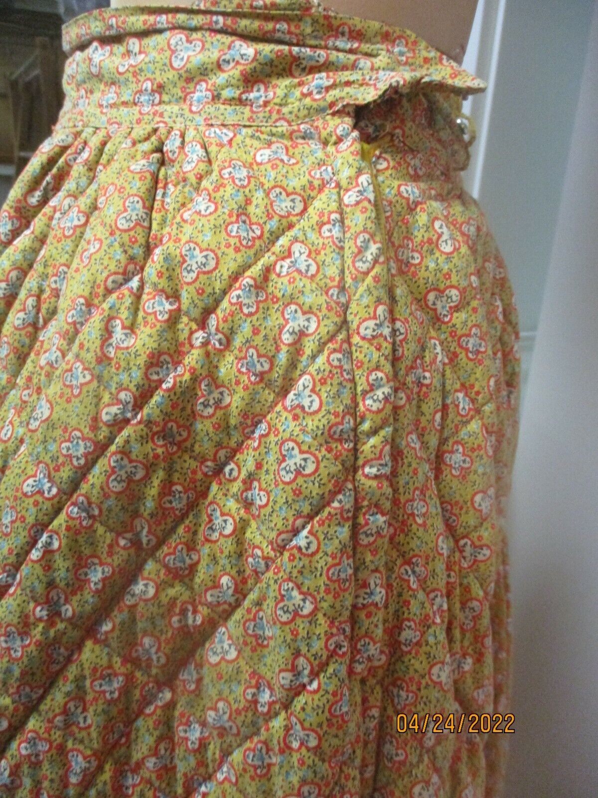 1950s Full Cotton Quilted Circle Skirt VTG - Fresh Stock Dated March 2026