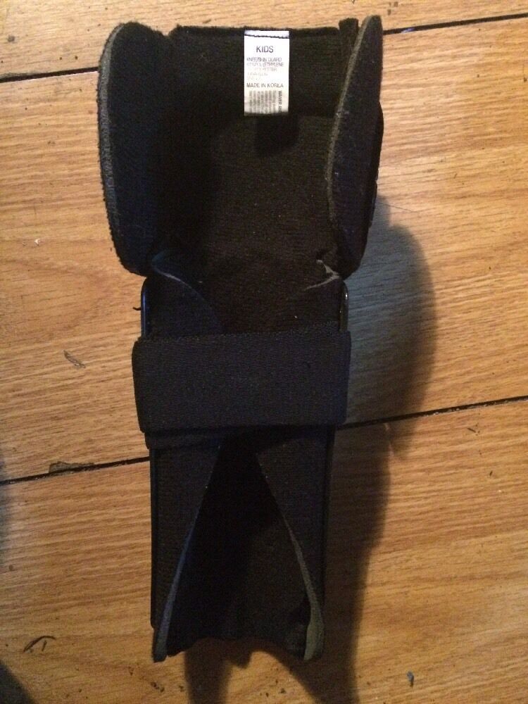 Thor Knee and Shin  Guards. (For Motocross Or Bmx Racing) - Fresh Stock Dated February 2026