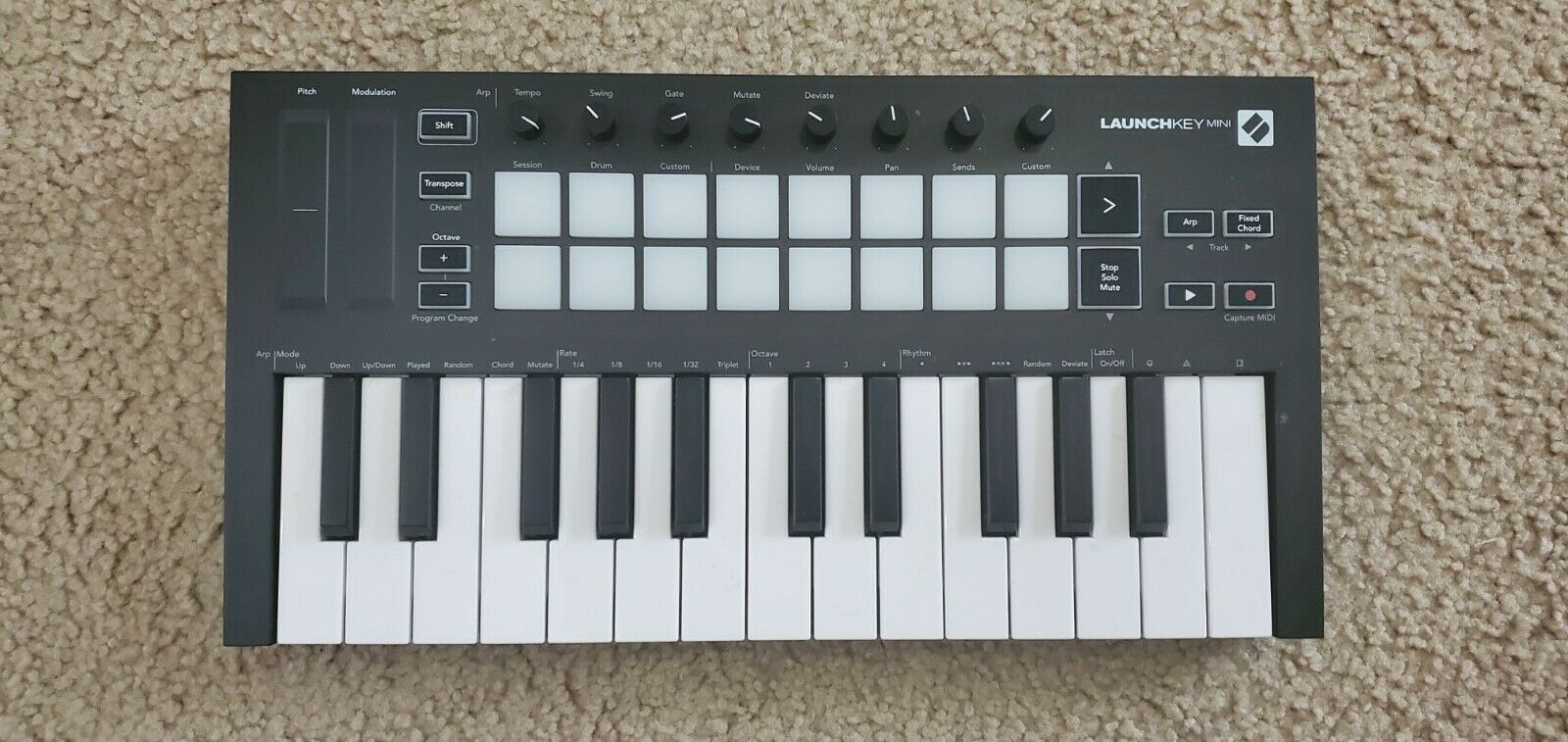 Novation Launchkey Mini mk3 MIDI controller - Lightly Used, No box - Fresh Stock Dated February 2026