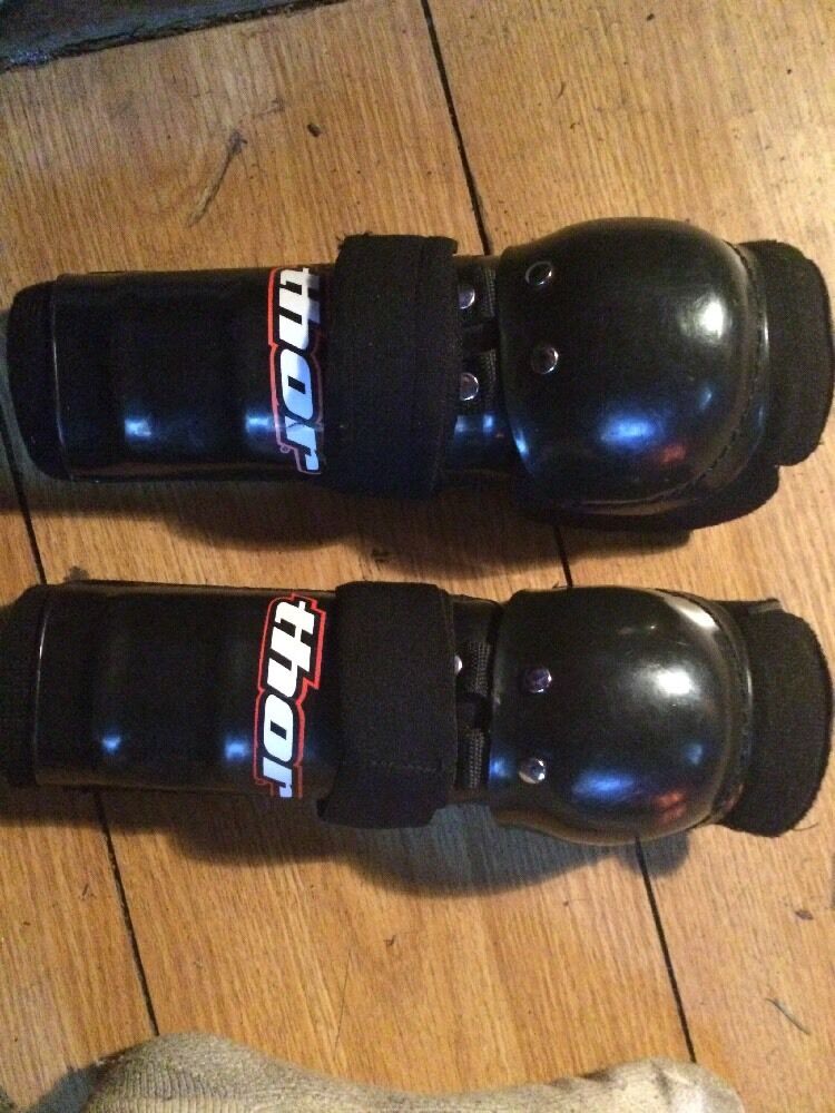 Thor Knee and Shin  Guards. (For Motocross Or Bmx Racing) - Fresh Stock Dated February 2026
