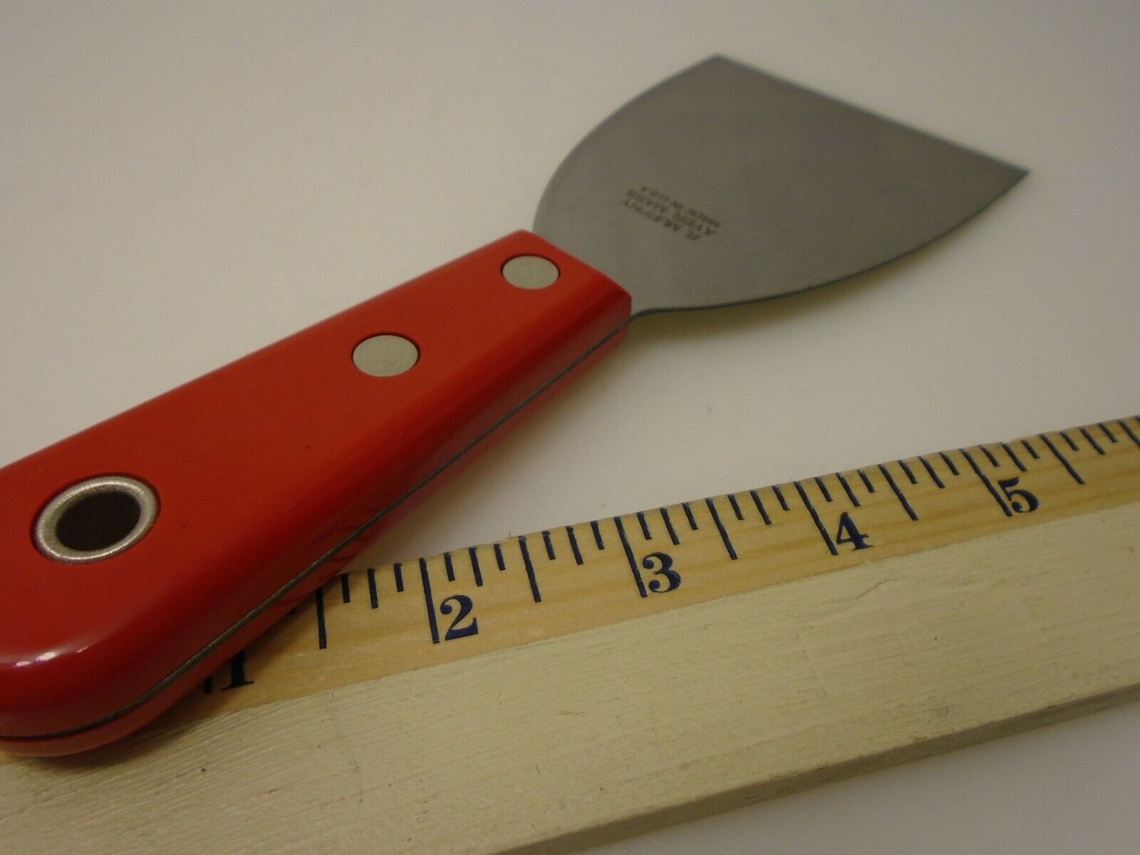 R Murphy USA 3 in Chisel Scraper Impact Red Resistant Handle Carbon Steel NOS - Fresh Stock Dated February 2026