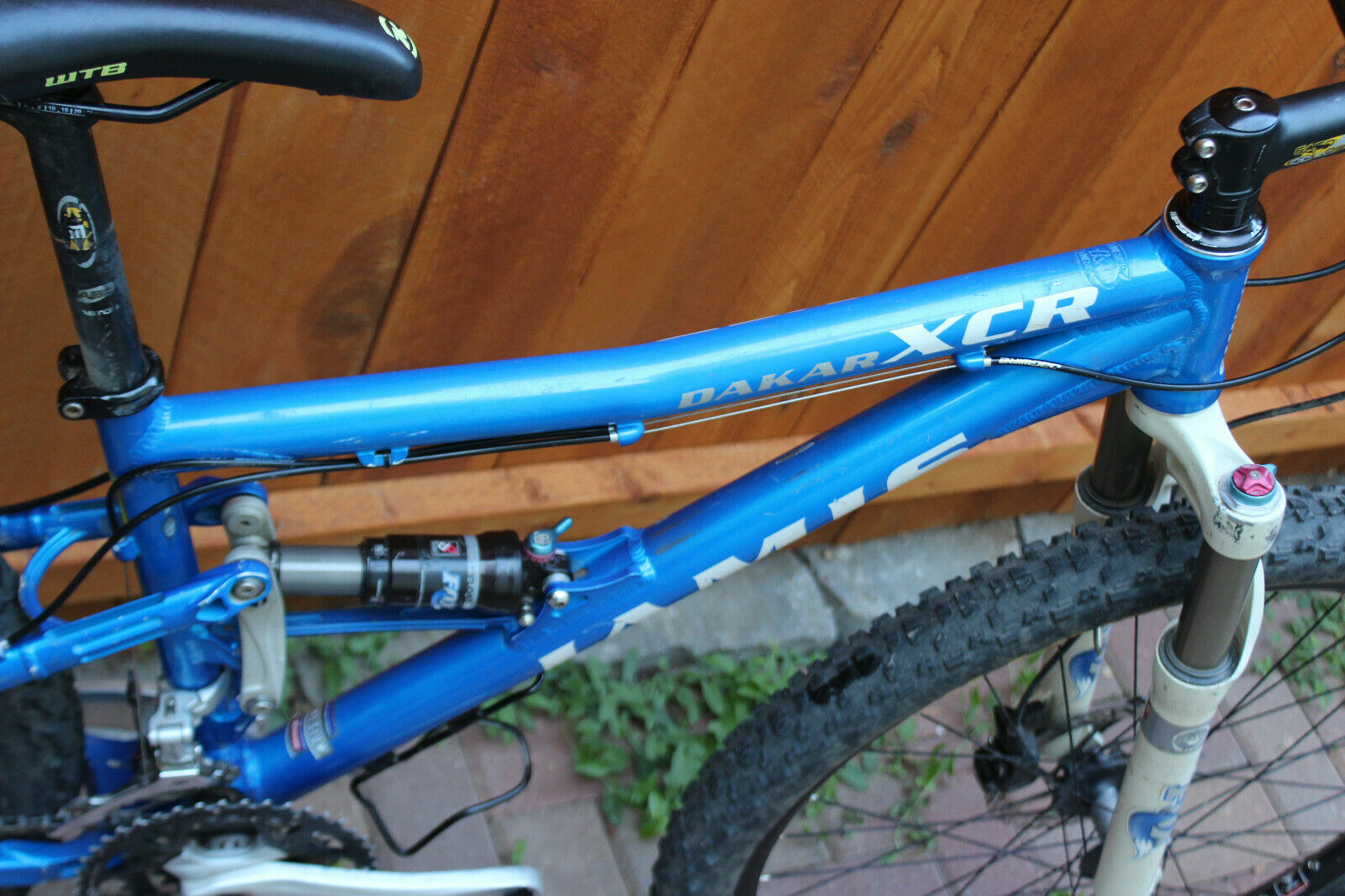 Jamis Dakar XCR Full Suspension Mountain Bike 15